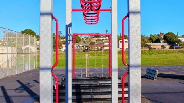 Castle Park Fitness Course 27