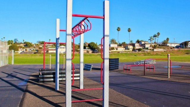 Castle Park Fitness Course 271