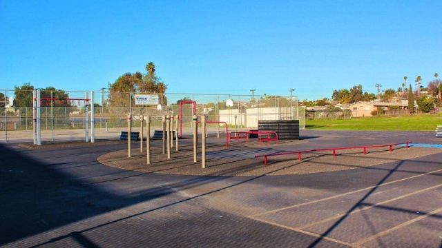 Castle Park Fitness Course 37