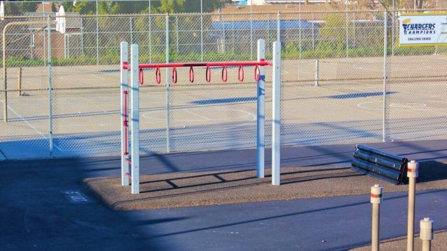 Castle Park Fitness Course 46